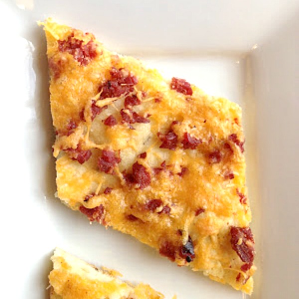 Cheddar Beef Snack Bread - Perfect for brunch, game day food, or an after school snack. Get the recipe from basilmomma.com